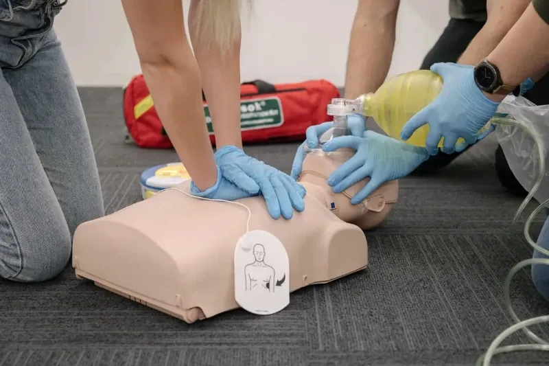 BLS course Ontario: CPR AED Level HCP full in-class training