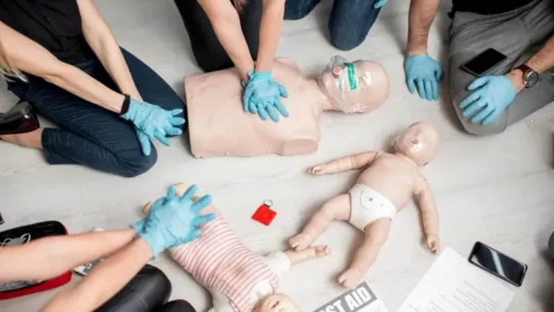 CPR AED Level C course: blended CPR training
